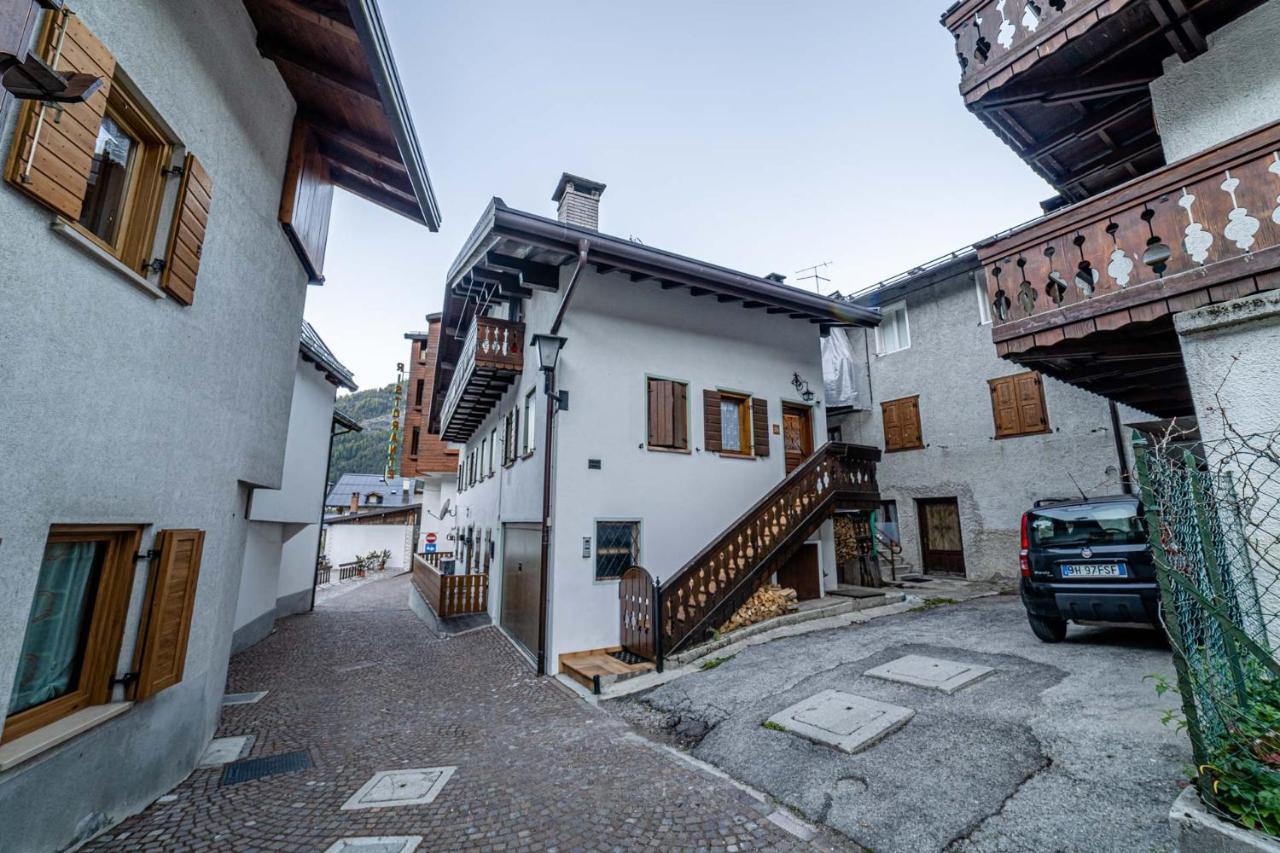 Tizzi Apartment